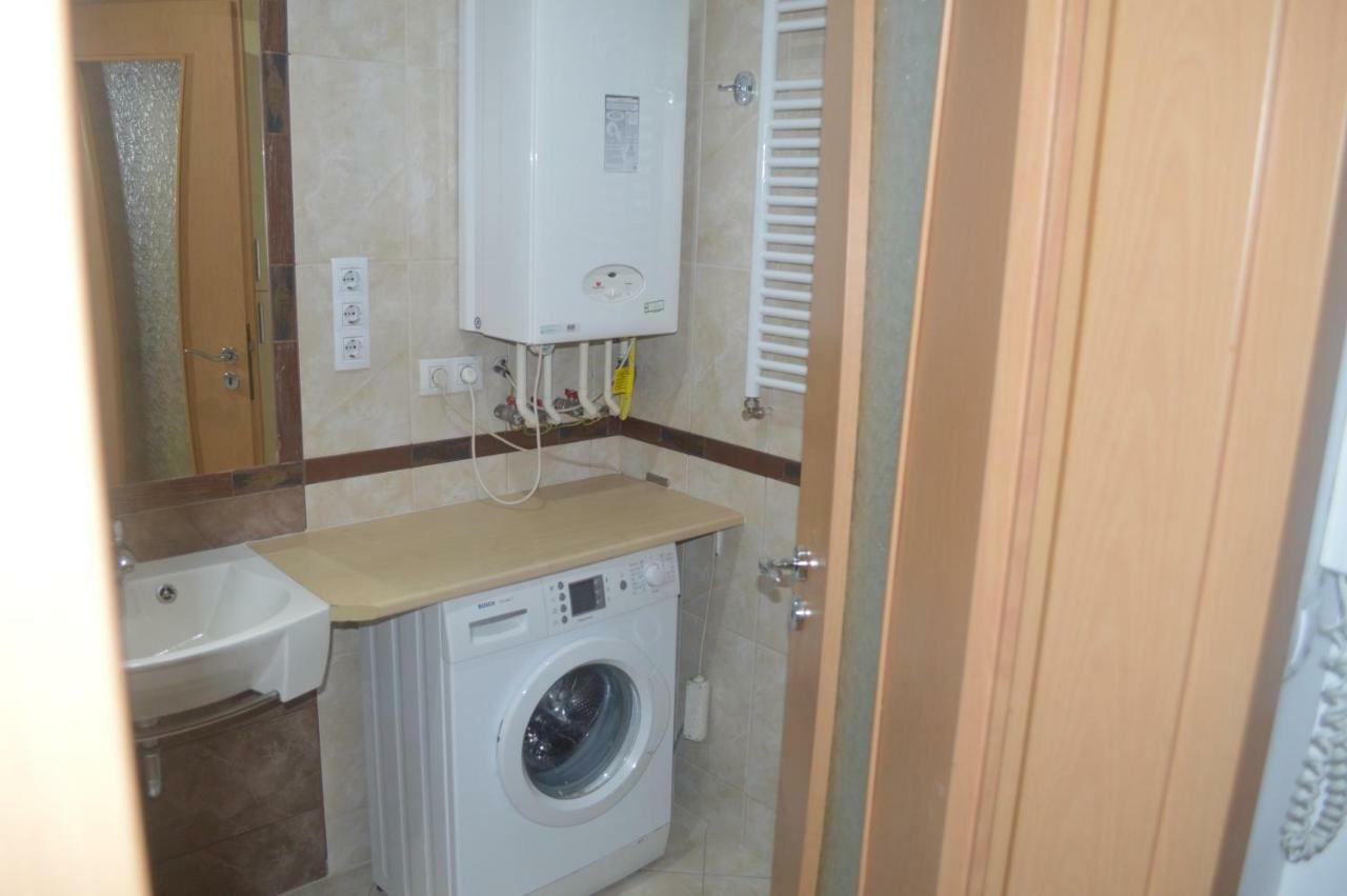 Telepes Apartman Boedapest Buitenkant foto