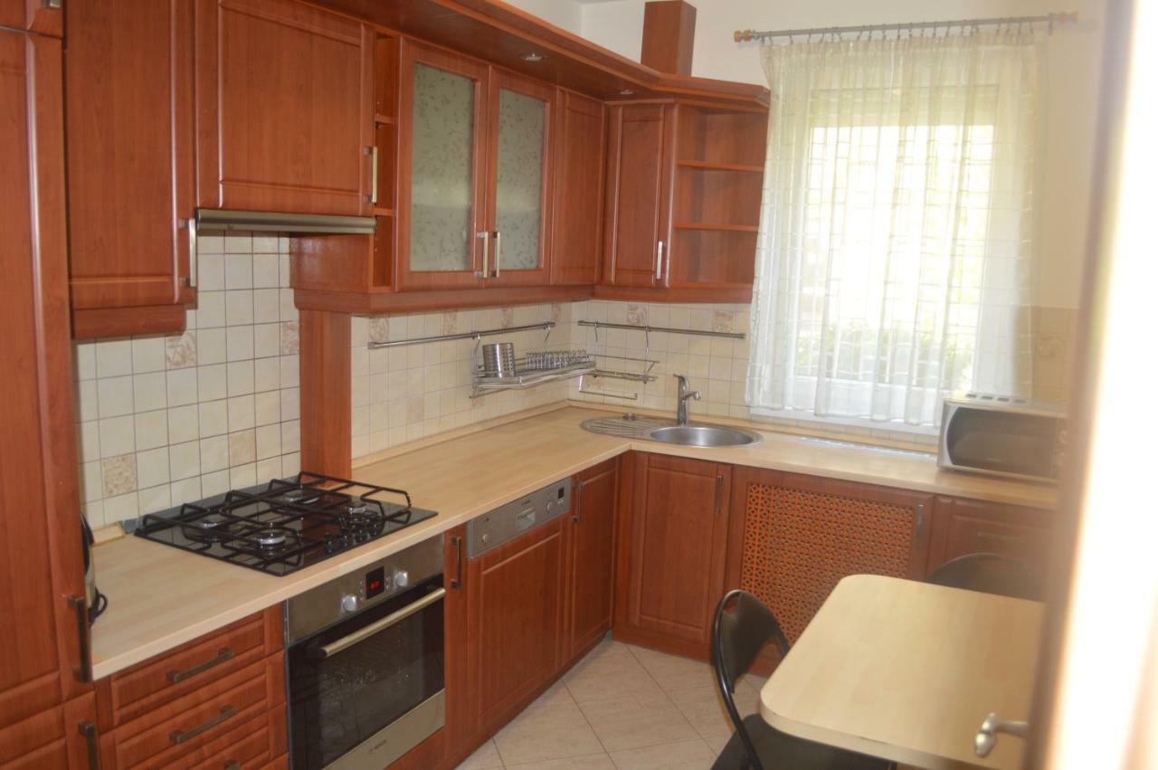 Telepes Apartman Boedapest Buitenkant foto