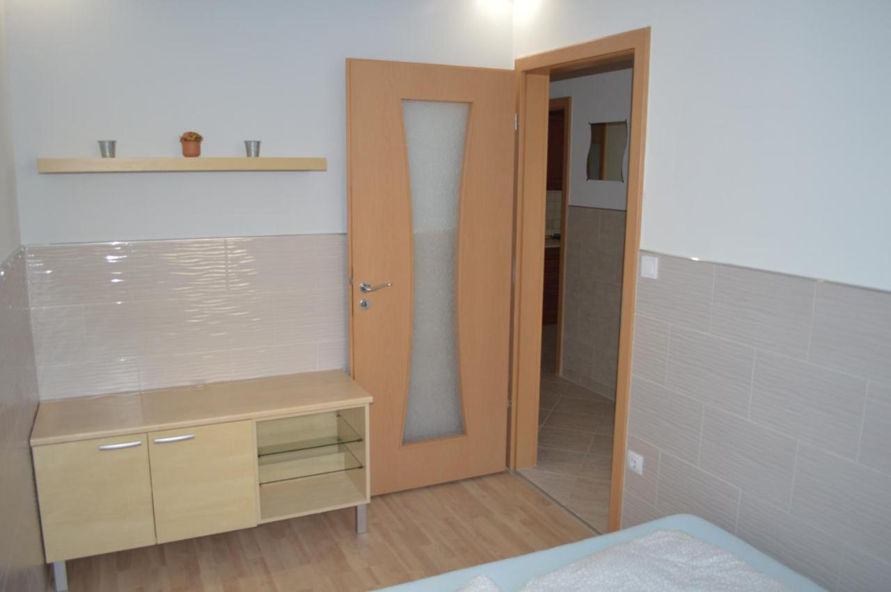 Telepes Apartman Boedapest Buitenkant foto